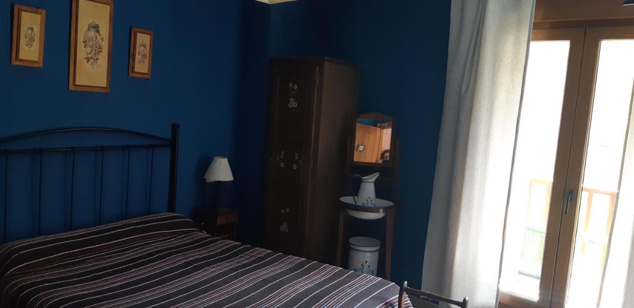 Casa Antonio Y Benina Villa Sosas de Laciana Eksteriør bilde