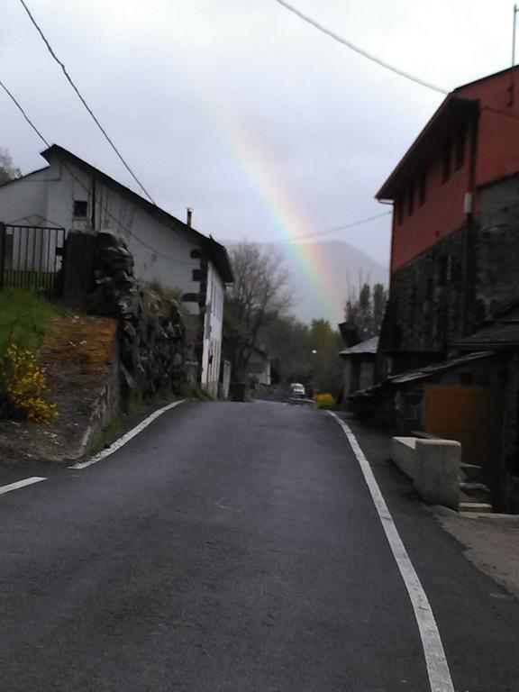 Casa Antonio Y Benina Villa Sosas de Laciana Eksteriør bilde